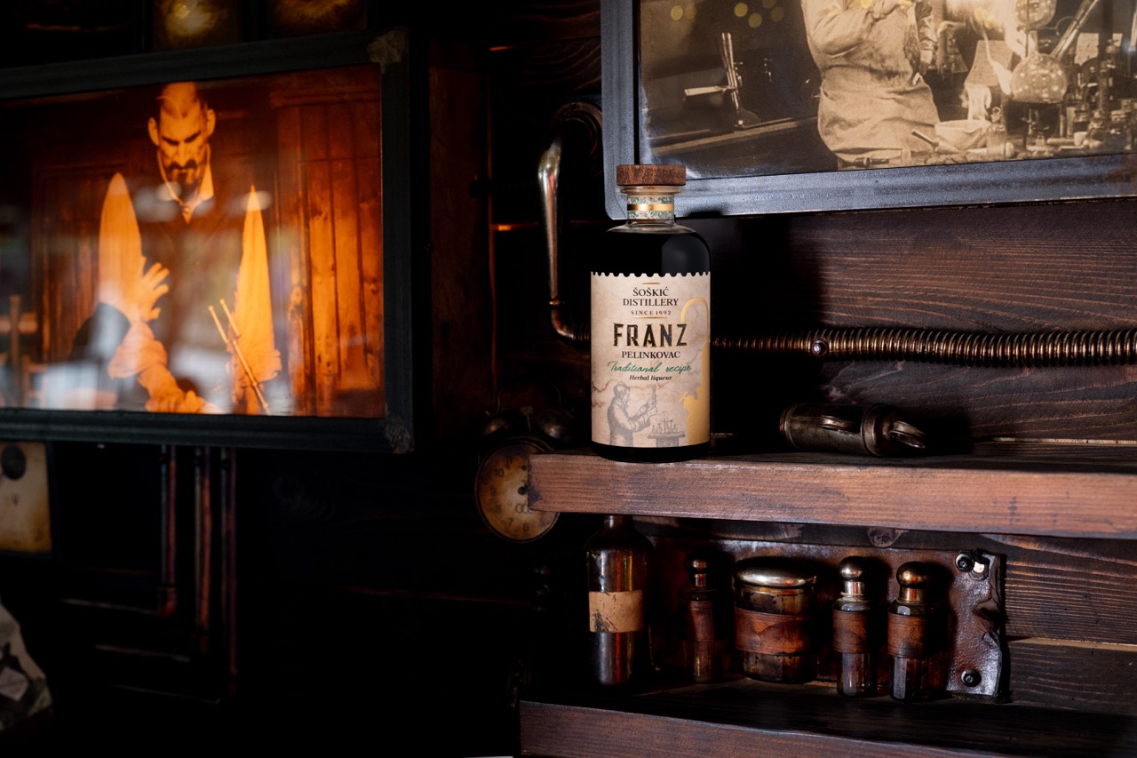 Franz Pelinkovac osvojio zlato na London Spirits Competitionu 2026 i proglašen najbolje ocijenjenim pelinkovcem natjecanja